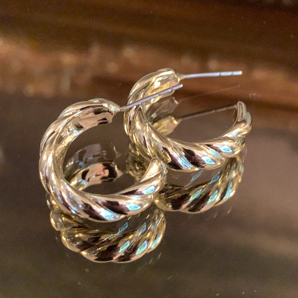 Mini Gold Hoop Earrings
